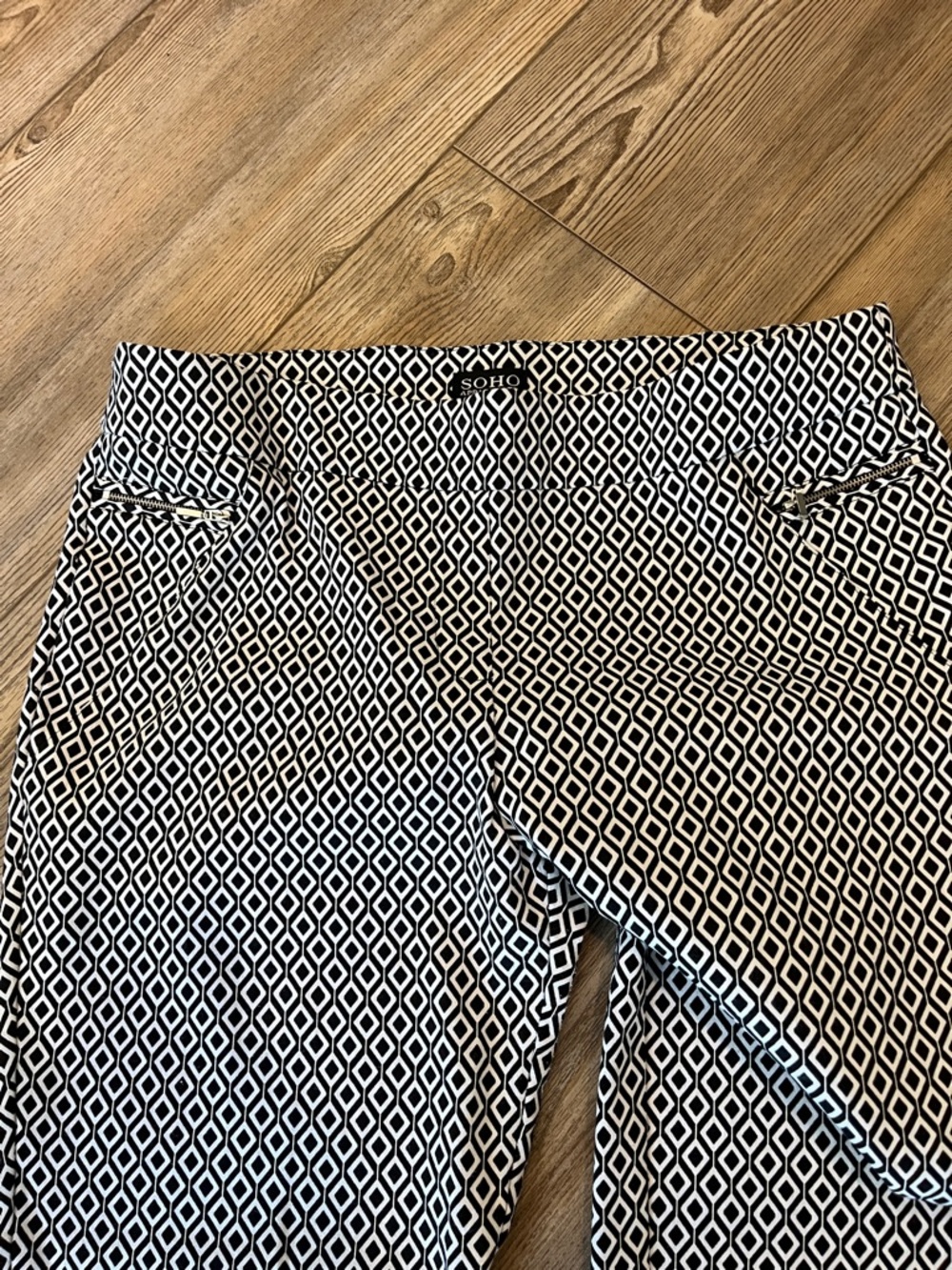 Talbots Black & White Diamond-Print Slim Trousers - Picture 3 of 5